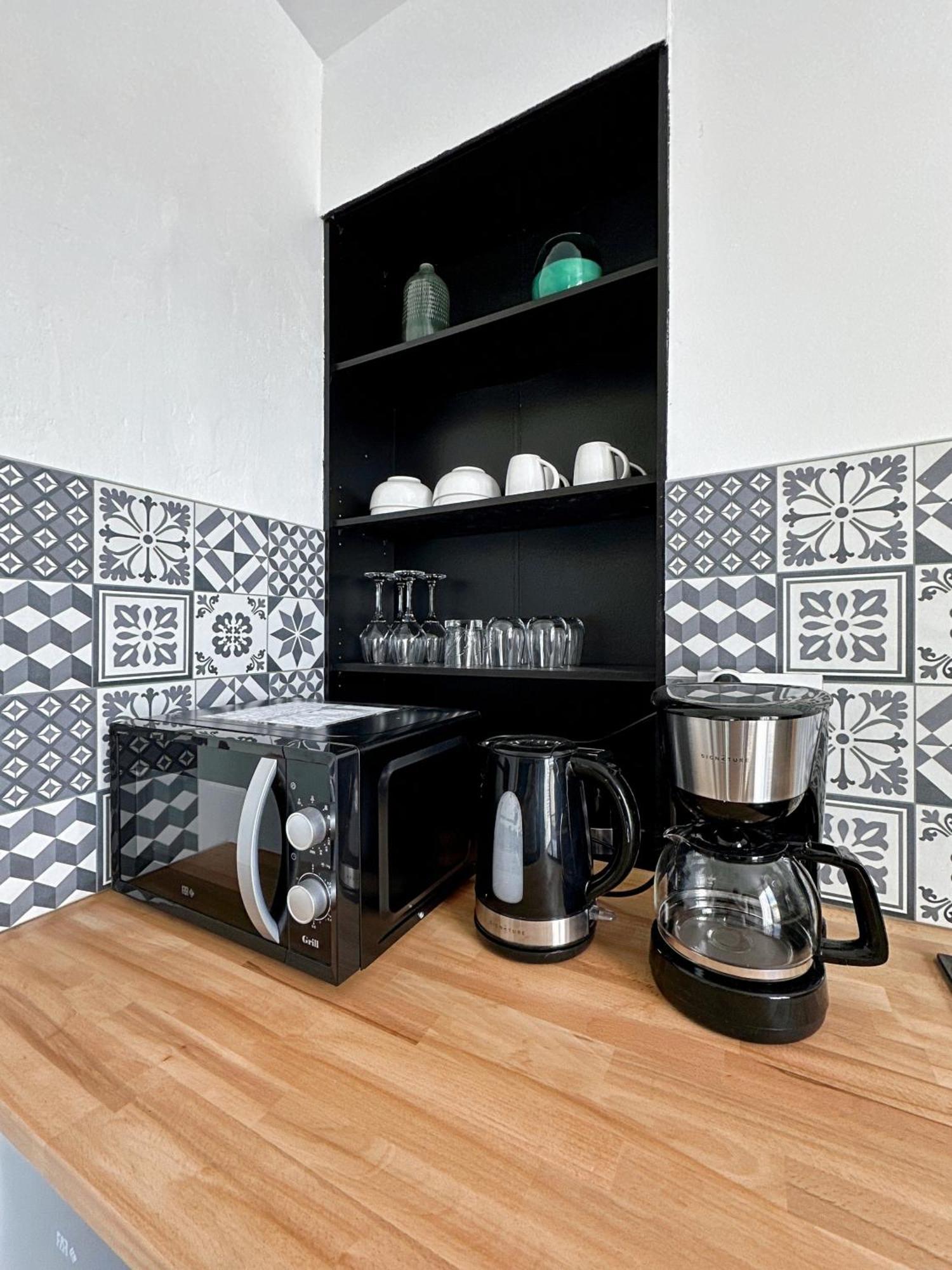 Appartement Entier Cosy Avec Balcon - Centre Монпелие Екстериор снимка